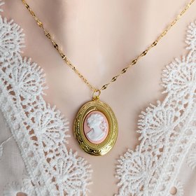 Oval Cameo Locket Necklace, Golden Vintage Inspired Locket, Special Keepsake Jewelry, Antique Style Photo Memory Pendant